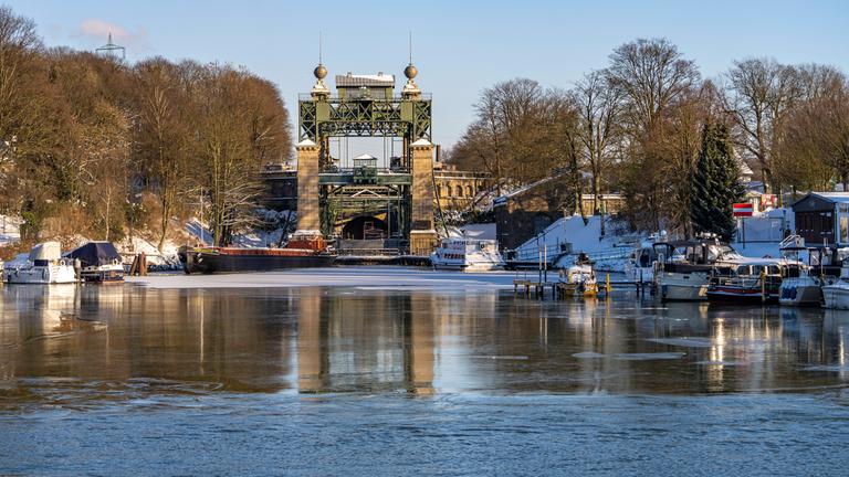 Das alte Schiffshebewerk Henrichenburg am Dortmund-Ems-Kanal in Waltrop