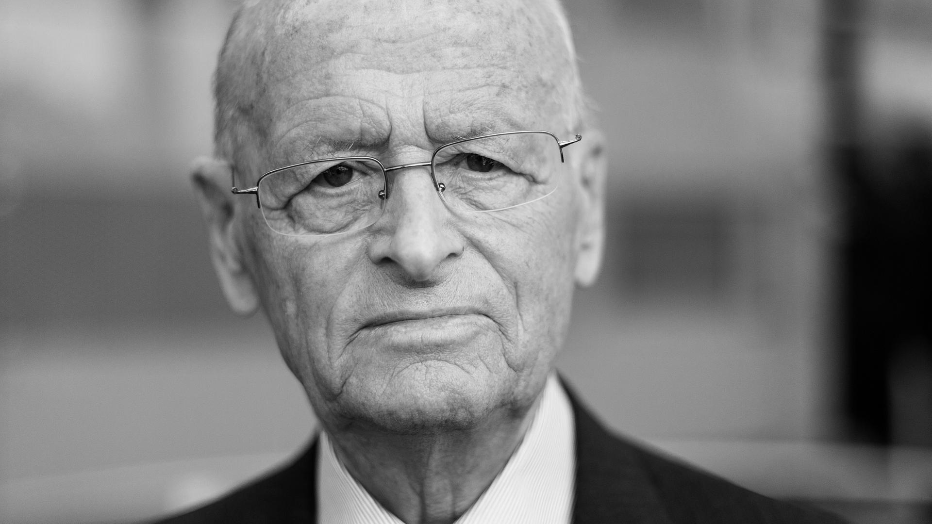 Der frühere Vorstandsvorsitzende der Volkswagen AG, Carl Hahn