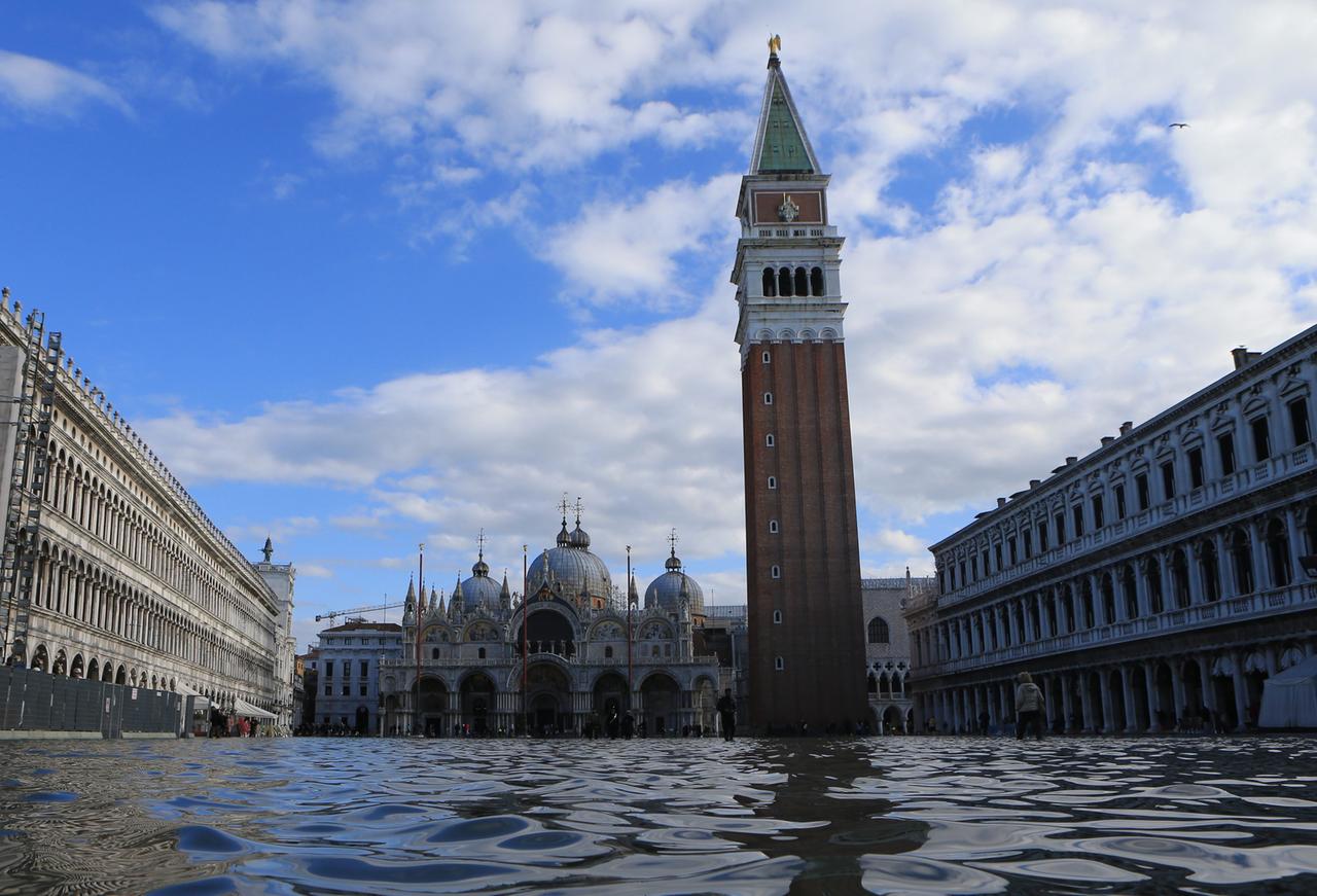Der überschwemmte Markusplatz in Venedig im November 2019.