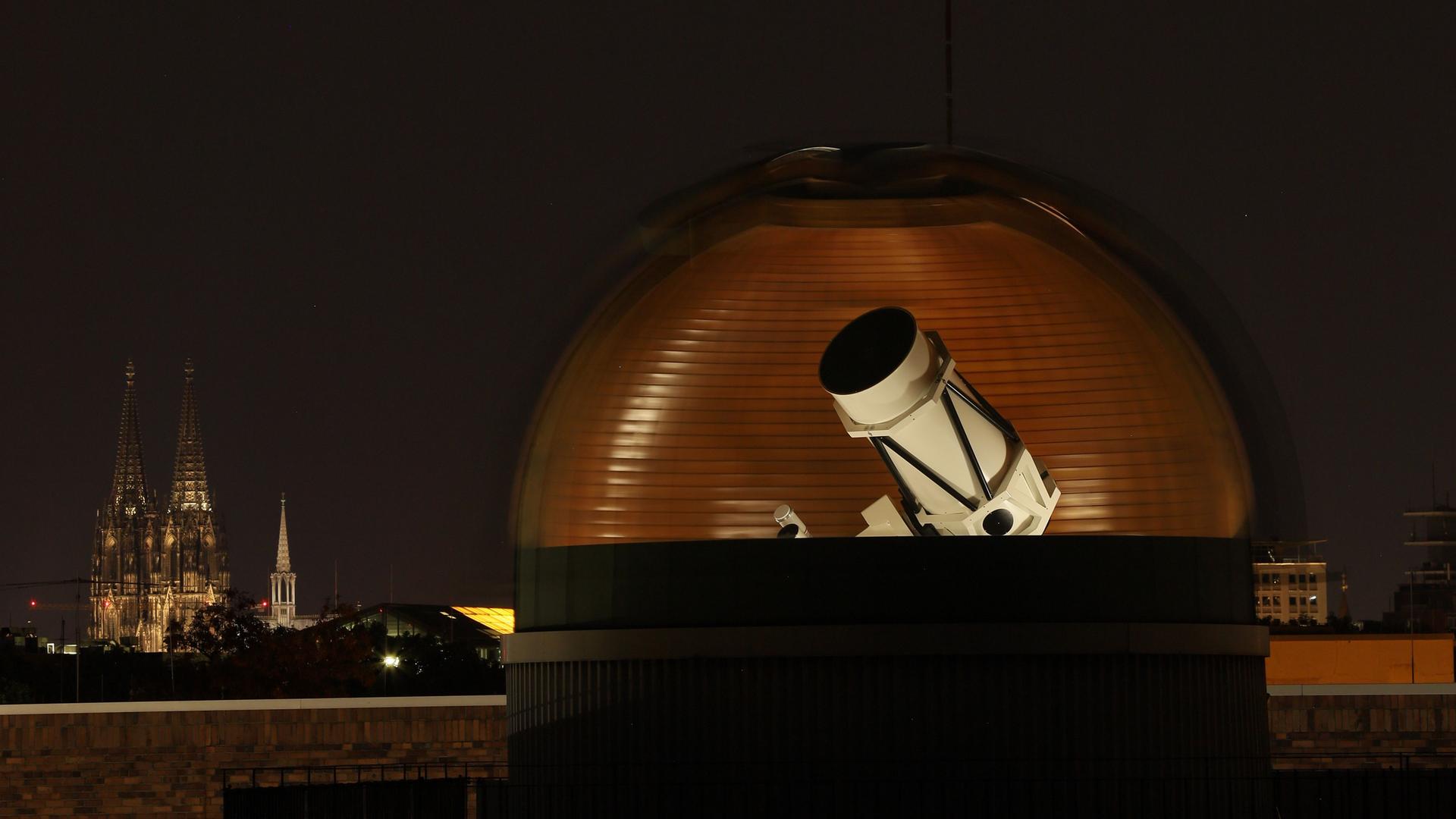 Eines der besten öffentlichen Teleskope: Das „Cologne Large Telescope“ der Volkssternwarte in der Domstadt.