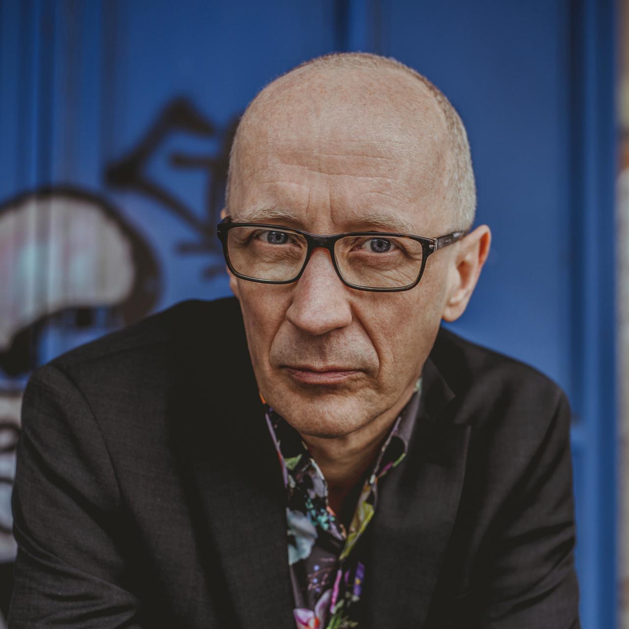Lorenz Meyer: „Kreuzfahrt durch die Republik“ – „Noch wahrer als die echte Wahrheit“ Lorenz Meyer: „Kreuzfahrt durch die Republik“ – „Noch wahrer als die echte Wahrheit“