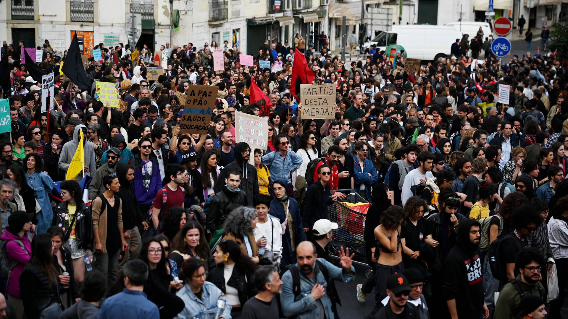 Immobilienmarkt - Erneut Proteste in Portugal gegen hohe Wohnungspreise