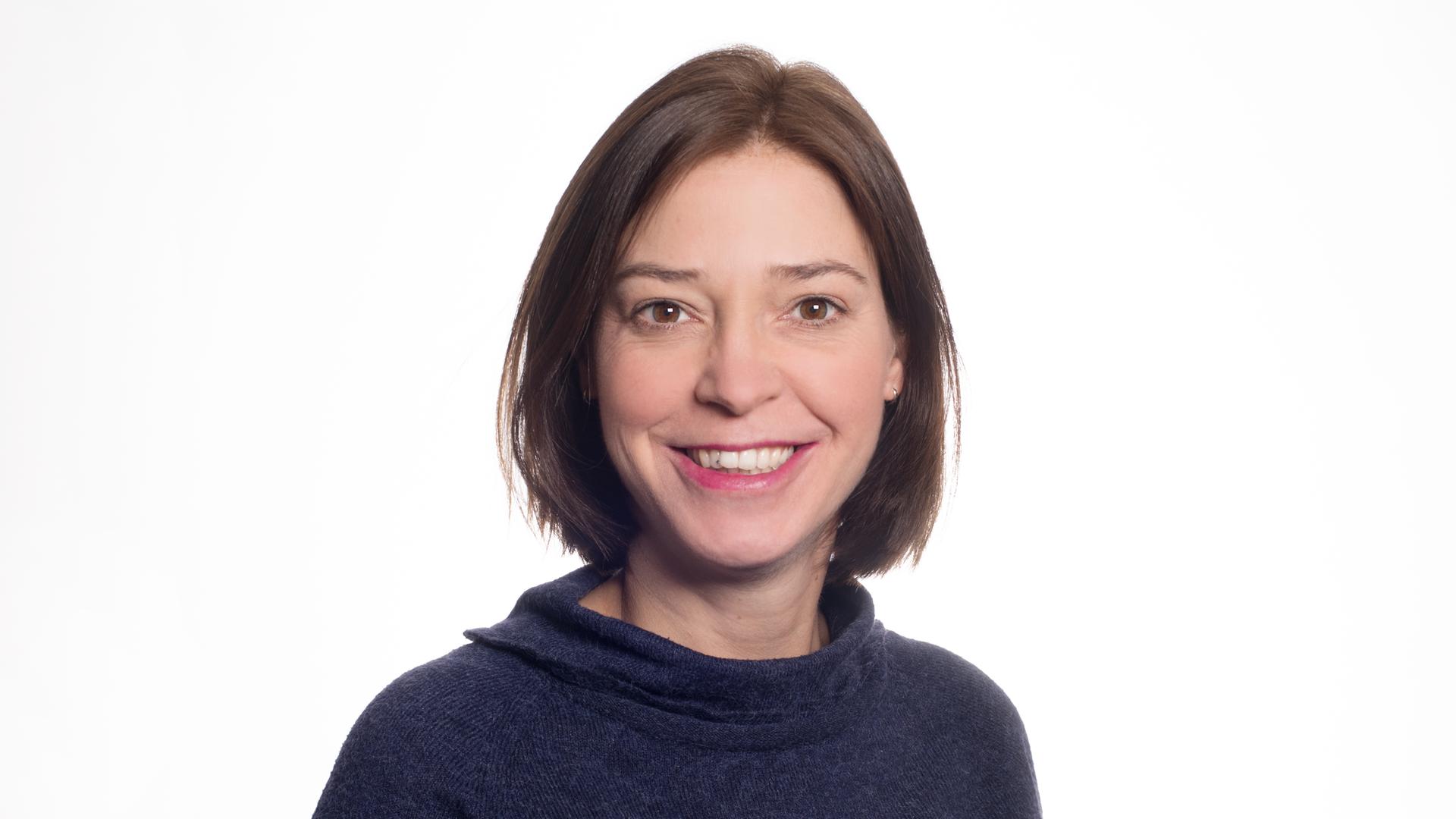 Porträt: Yvonne Magwas Porträt: Yvonne Magwas