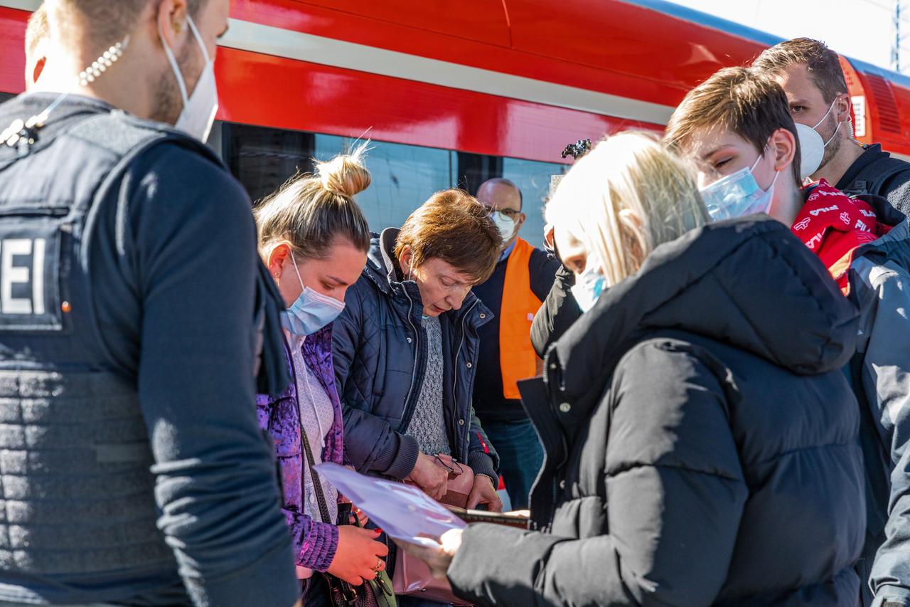 Cottbus ist ein Drehkreuz für die Verteilung der Flüchtlinge aus der Ukraine Cottbus ist ein Drehkreuz für die Verteilung der Flüchtlinge aus der Ukraine