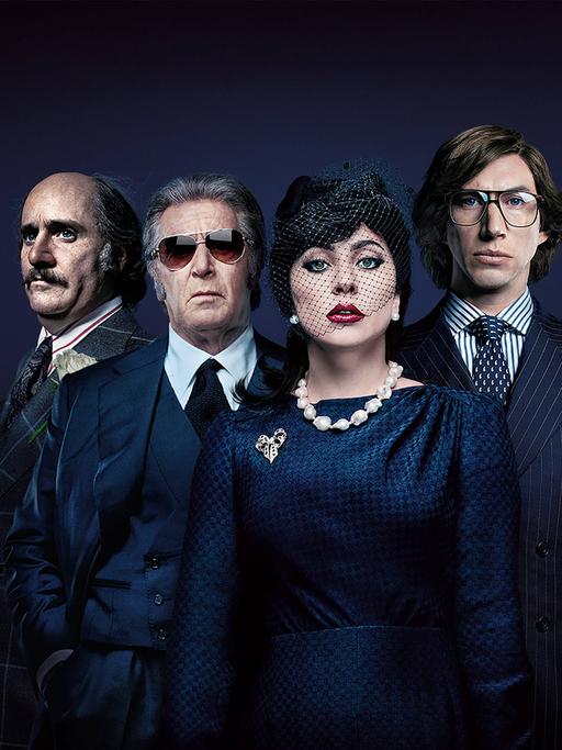 The House of Gucci: A Sensational Story of Murder, Madness, Glamour, and Greed von Ridley Scott mit Jared Leto, Al Pacino, Lady Gaga, Adam Driver und Jeremy Irons. 