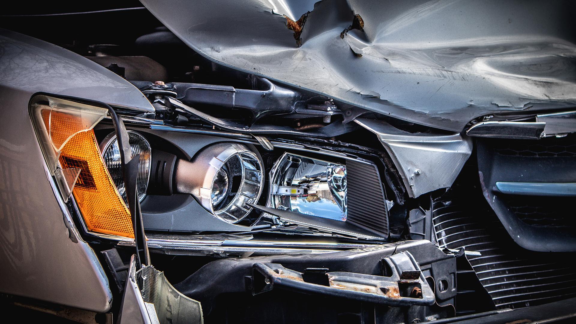 Teil eines Autos nach einem Unfall. Teil eines Autos nach einem Unfall.