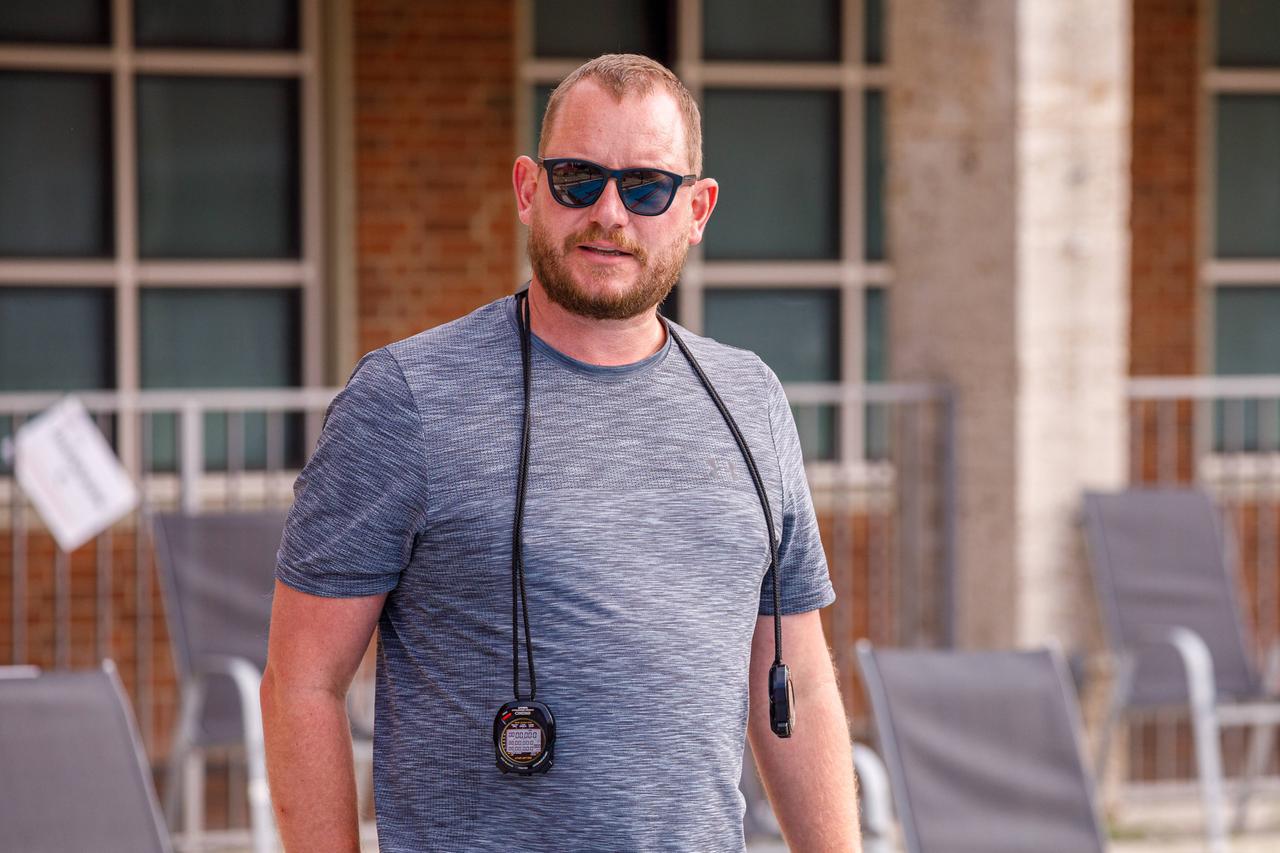 Sven Spannekrebs, Trainer der Palästinenserin Dania Nour, Olympiateilnehmerin in Tokio 2021 in 50 Meter Freiwasserschwimmen Sven Spannekrebs, Trainer der Palästinenserin Dania Nour, Olympiateilnehmerin in Tokio 2021 in 50 Meter Freiwasserschwimmen
