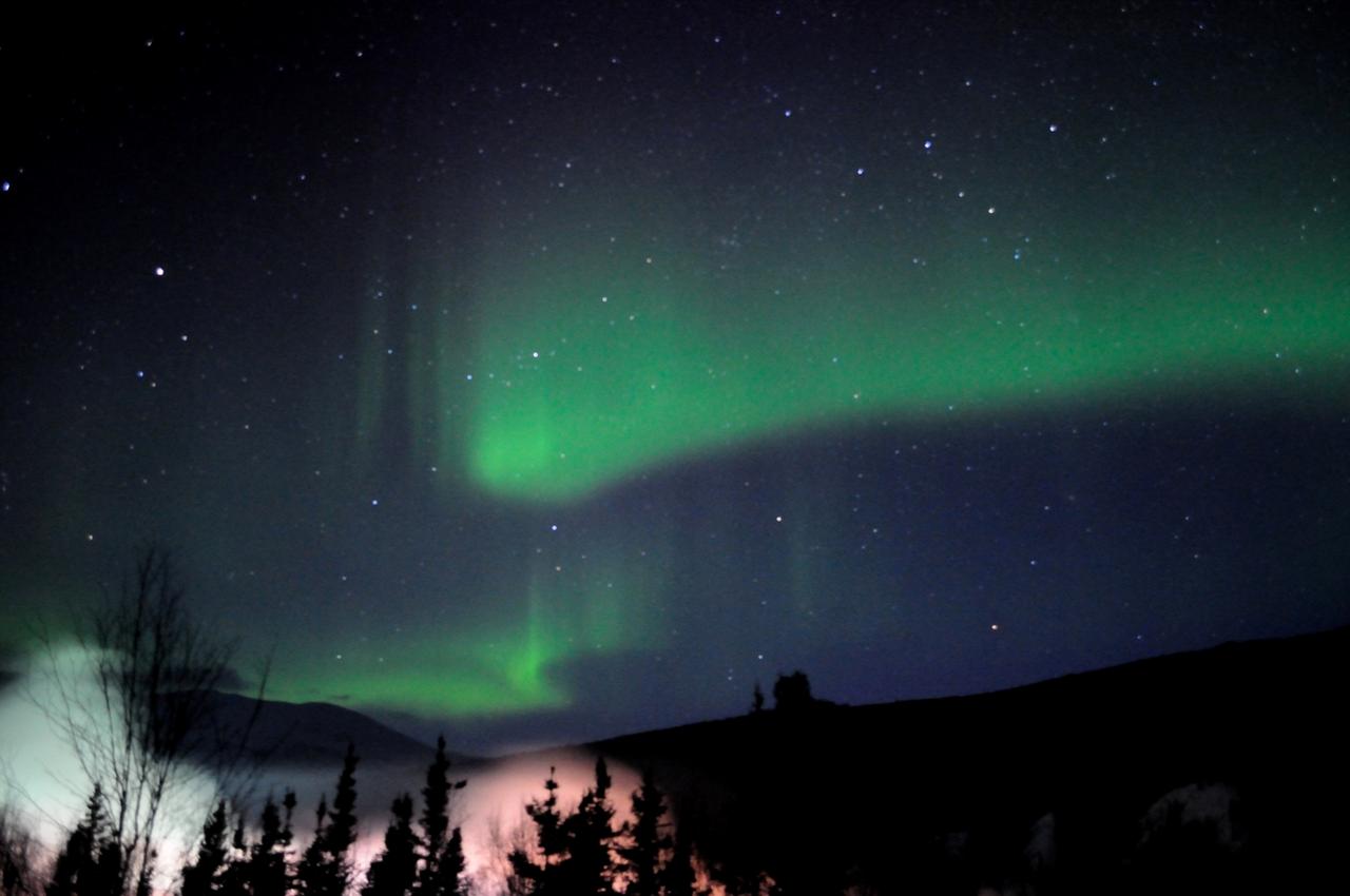 Polarlicht in Fuhrmann, Perseus und Kassiopeia im April 2013 über Alaska Polarlicht in Fuhrmann, Perseus und Kassiopeia im April 2013 über Alaska