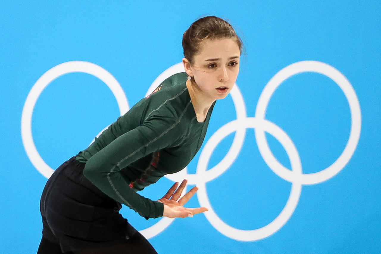 Eiskunstläuferin Kamila Walijewa beim Training