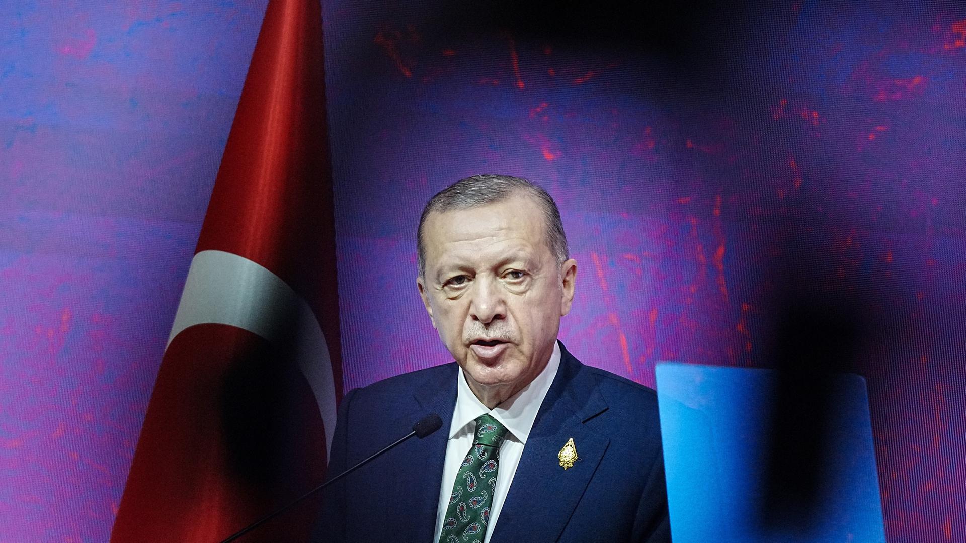 Recep Tayyip Erdogan im Porträt. Recep Tayyip Erdogan im Porträt.