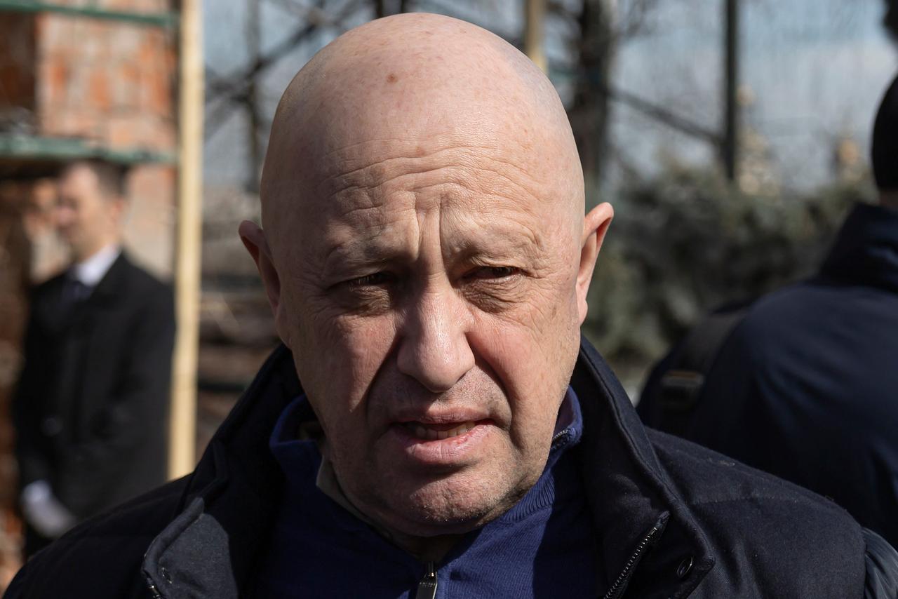 Jewgeni Prigoschin, Chef der russischen Privatarmee Wagner Gruppe, schaut in die Kamera. Jewgeni Prigoschin, Chef der russischen Privatarmee Wagner Gruppe, schaut in die Kamera.