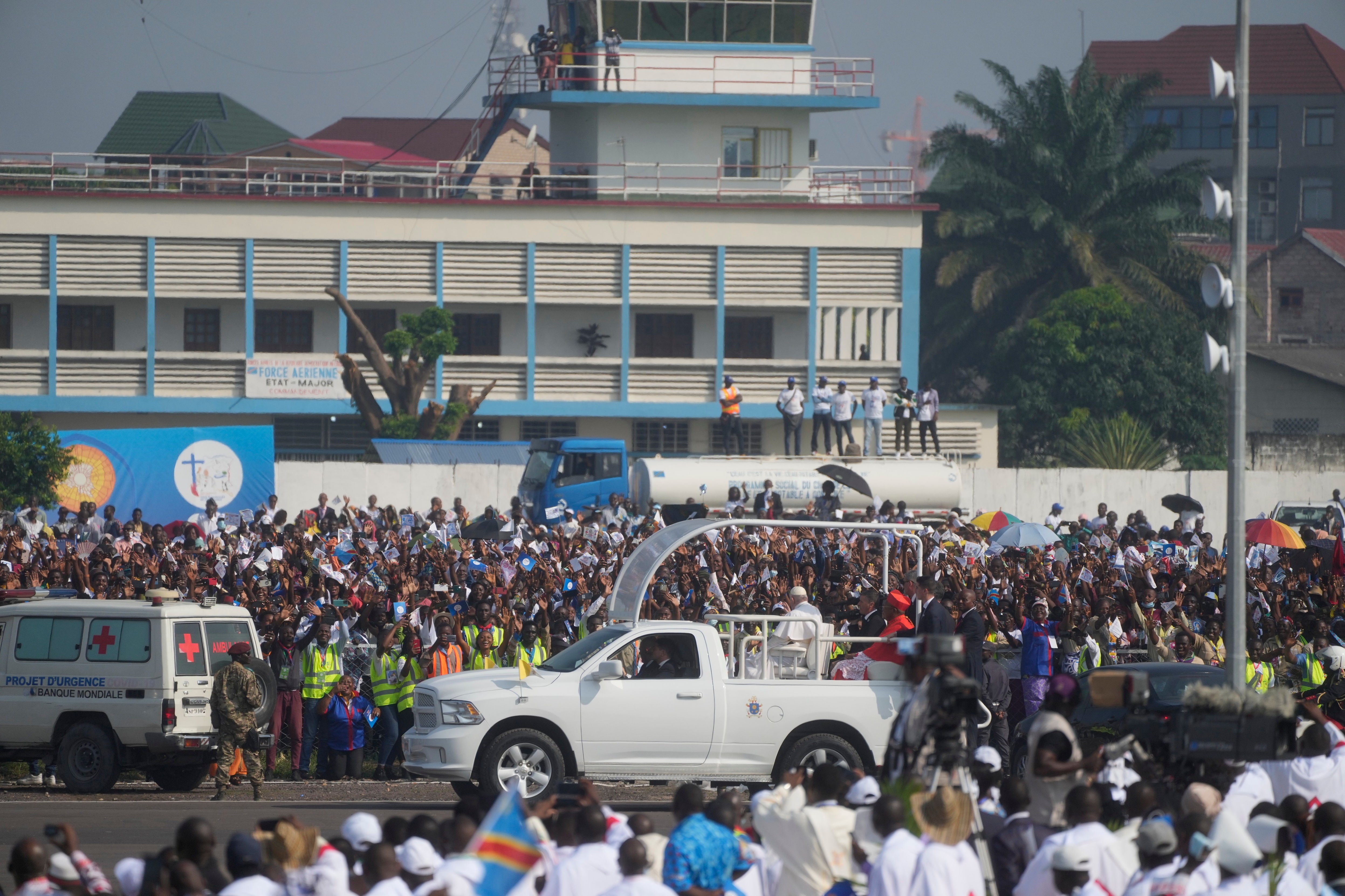 Kongo - Papst Franziskus ruft Jugend zu Gestaltung des Landes auf