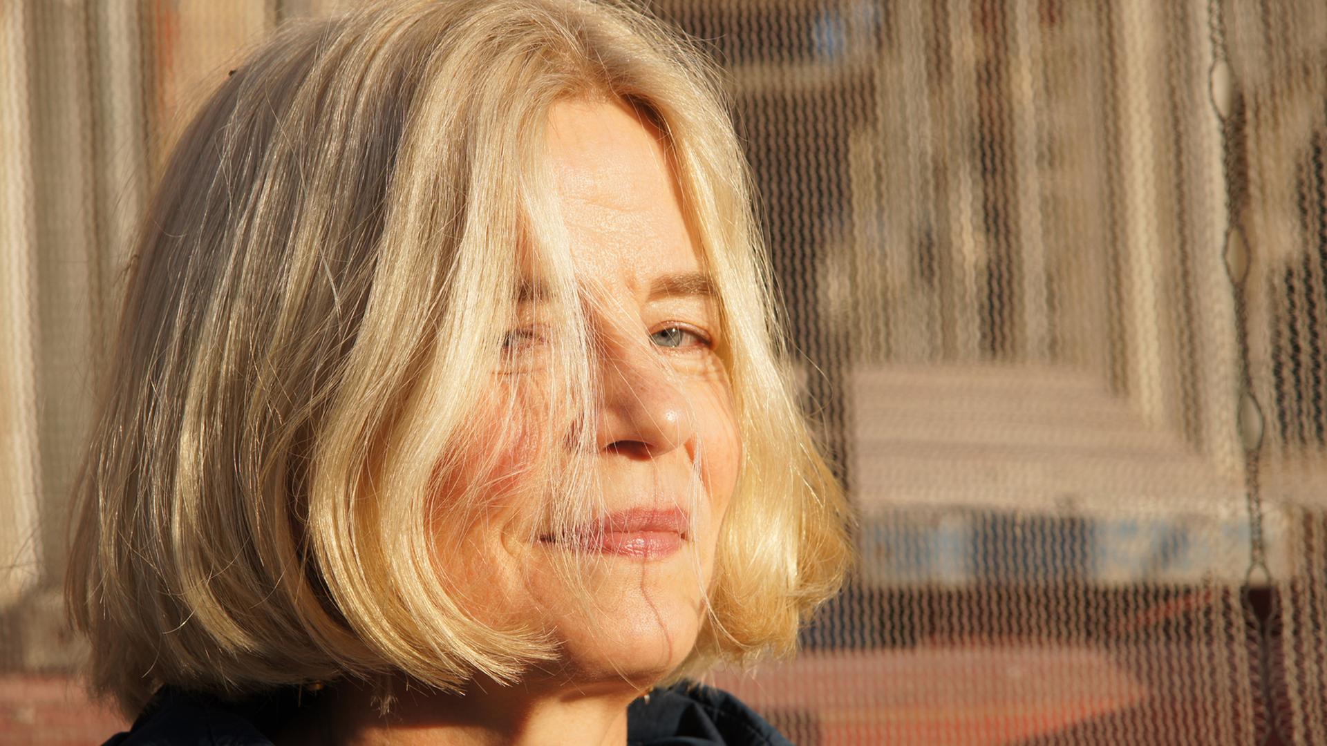 Die Klangkünstlerin Hanna Hartman. Die Klangkünstlerin Hanna Hartman.