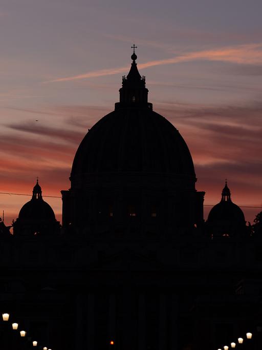 Blick auf den Petersdom, Rom, Italien.