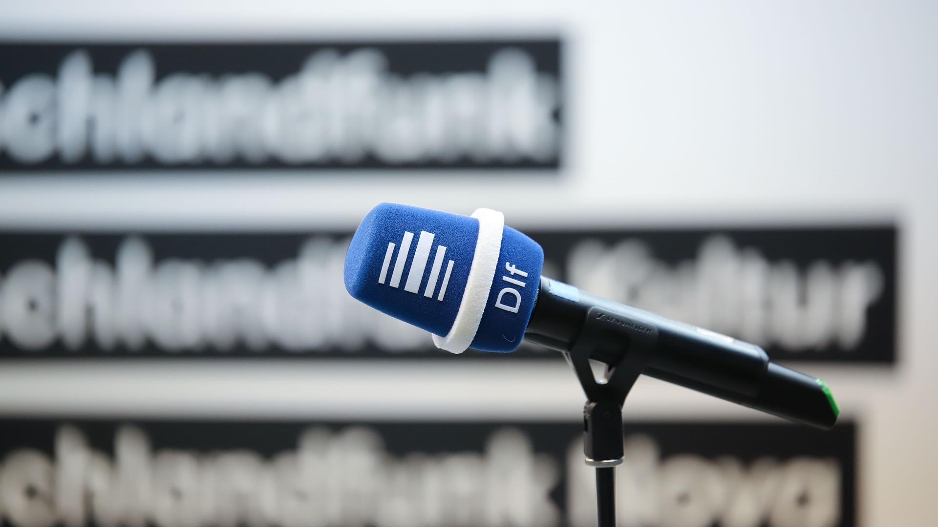 Deutschlandfunk Mikrofon Deutschlandfunk Mikrofon