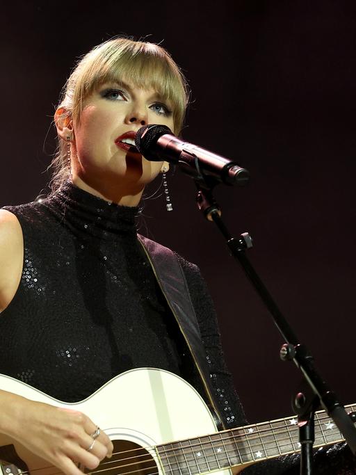 Taylor Swift bei den "Nashville Songwriter Awards" in Nashville, Tennessee, 2022.