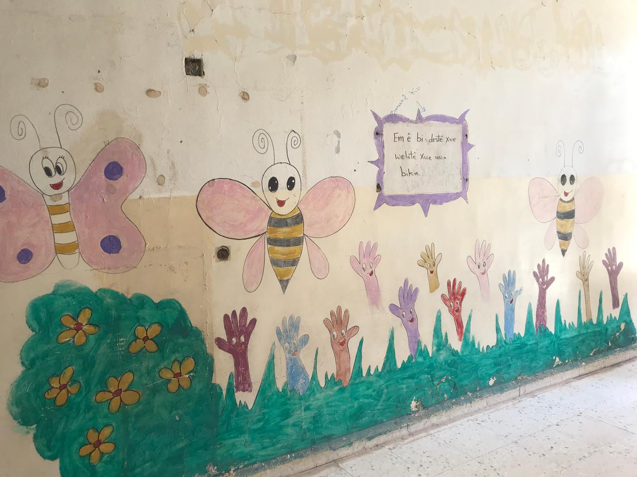 Wandbild in einer Grundschule in Nordsyrien