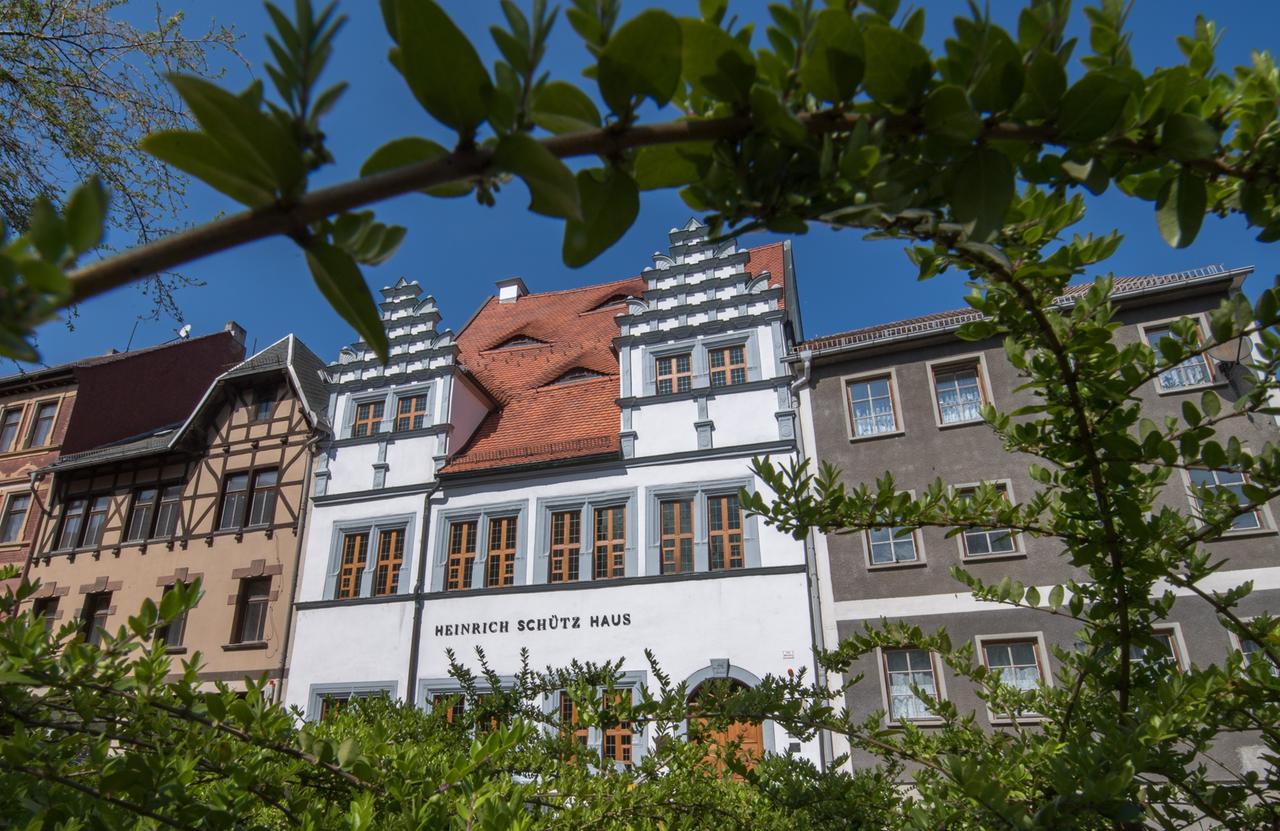 Blick auf das Heinrich-Schütz-Haus in Weißenfels. Blick auf das Heinrich-Schütz-Haus in Weißenfels.