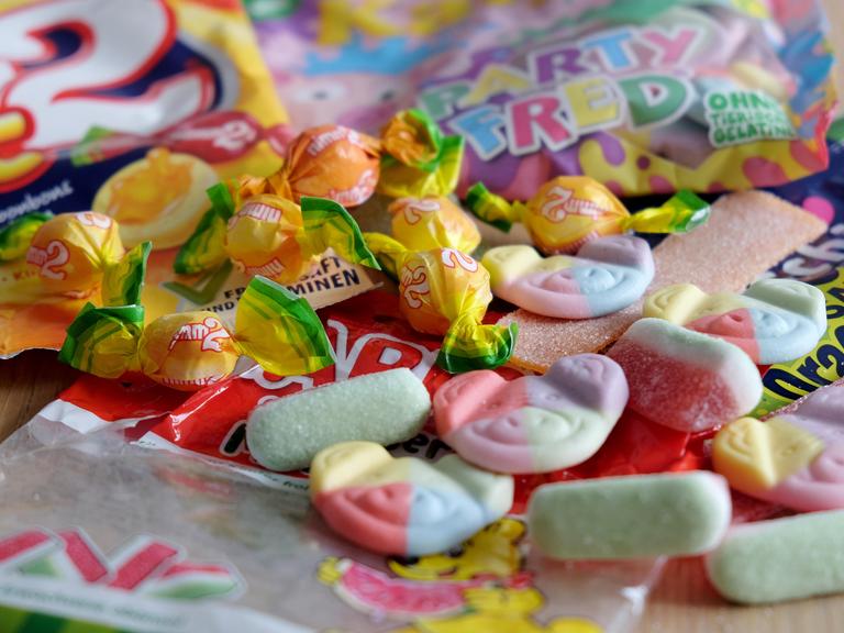 Buntgemischte Süßigkeiten 