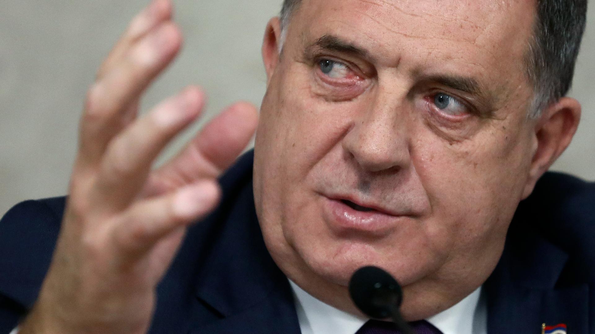 Bosnien-Herzegowina - Serbenführer Dodik will LGBTQ-Gruppen Zugang zu Bildungseinrichtungen verbieten
