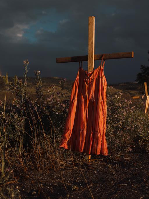 Symbol für die verschwundenen und ermordeten indigenen Frauen und Mädchen: Das Foto des Jahres von Amber Bracken in British Columbia wurde für die New York Times aufgenommen.