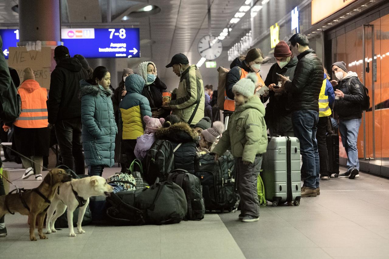 Ukraine-Konflikt - Flüchtlinge aus Kriegsgebiet in Berlin Ukraine-Konflikt - Flüchtlinge aus Kriegsgebiet in Berlin