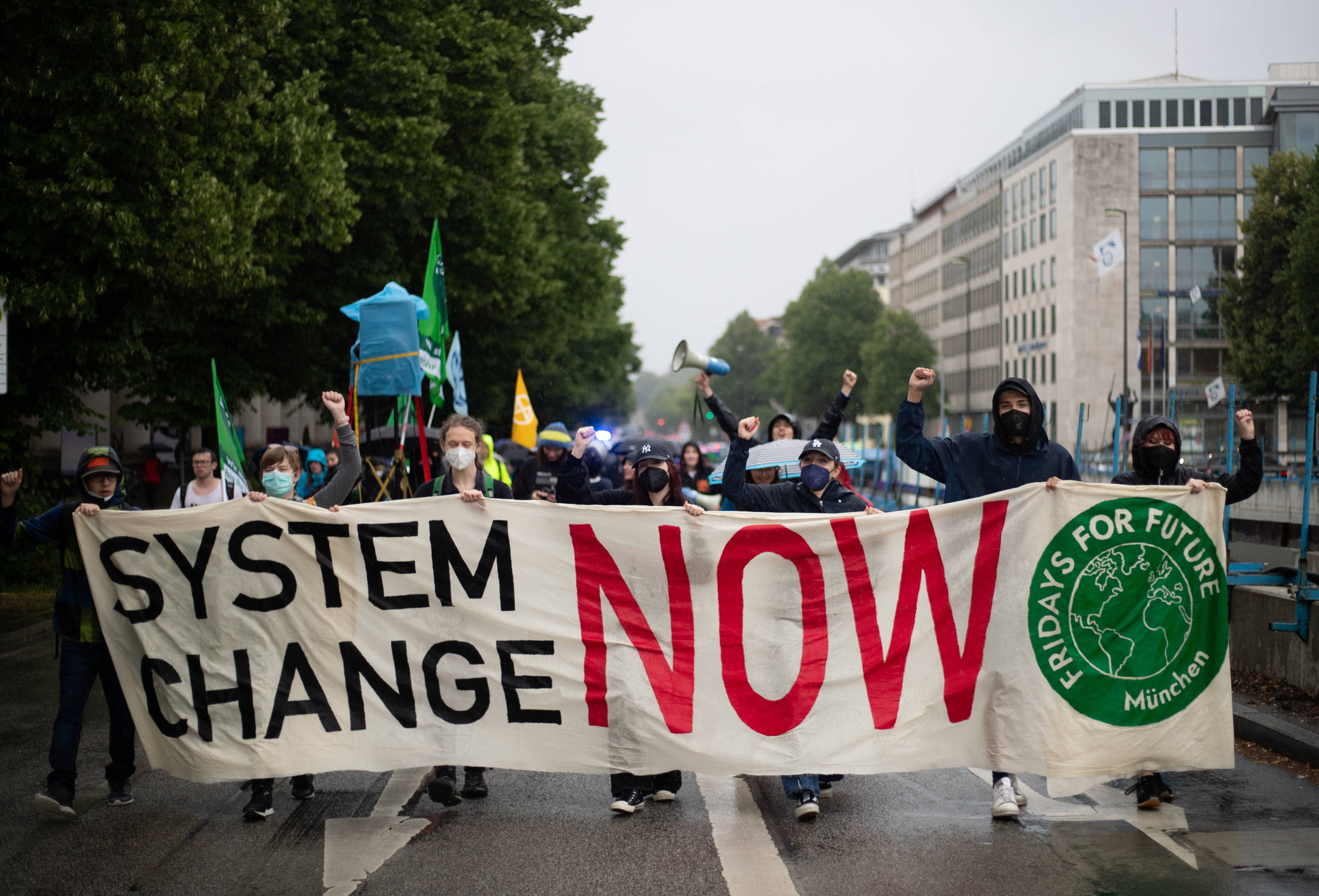 Der Tag - Klimaprotest Im Zeichen Der Zeitenwende | Deutschlandfunk.de