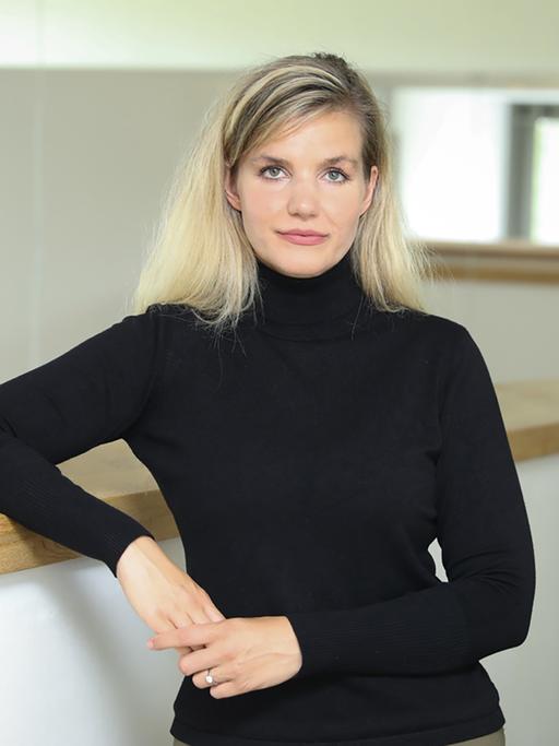 Porträt der Sozialpsychologin Johanna Degen, 2023.