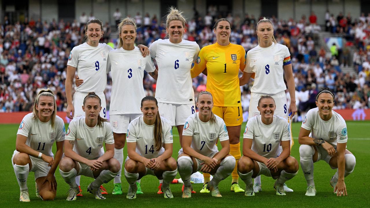 Frauenfußball in England Kein Spiel für alle