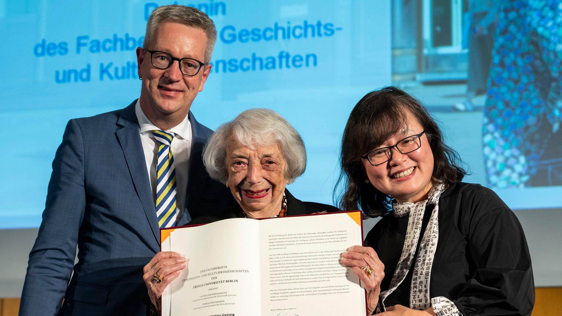 FU Berlin - Holocaust-Überlebende Friedländer erhält Ehrendoktorwürde