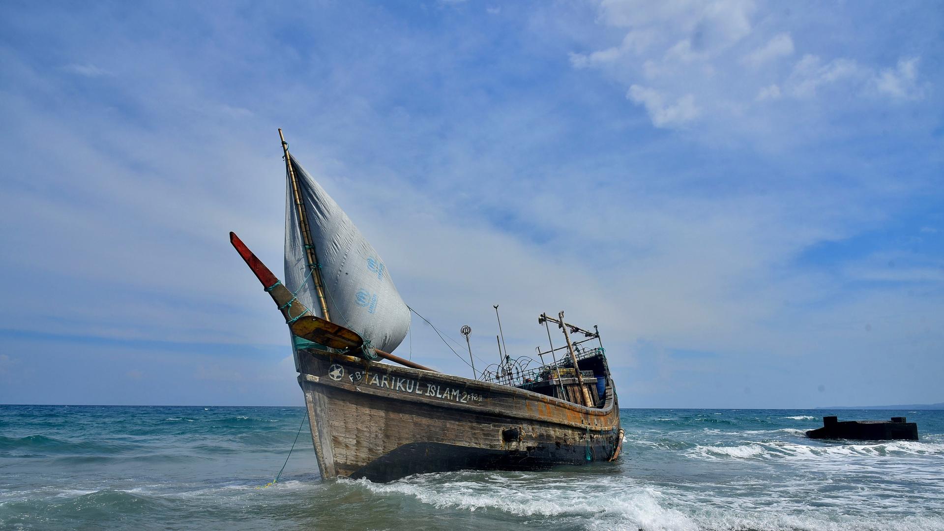 Rohingya - Mehr als 180 Bootsflüchtlinge in Indonesien angekommen
