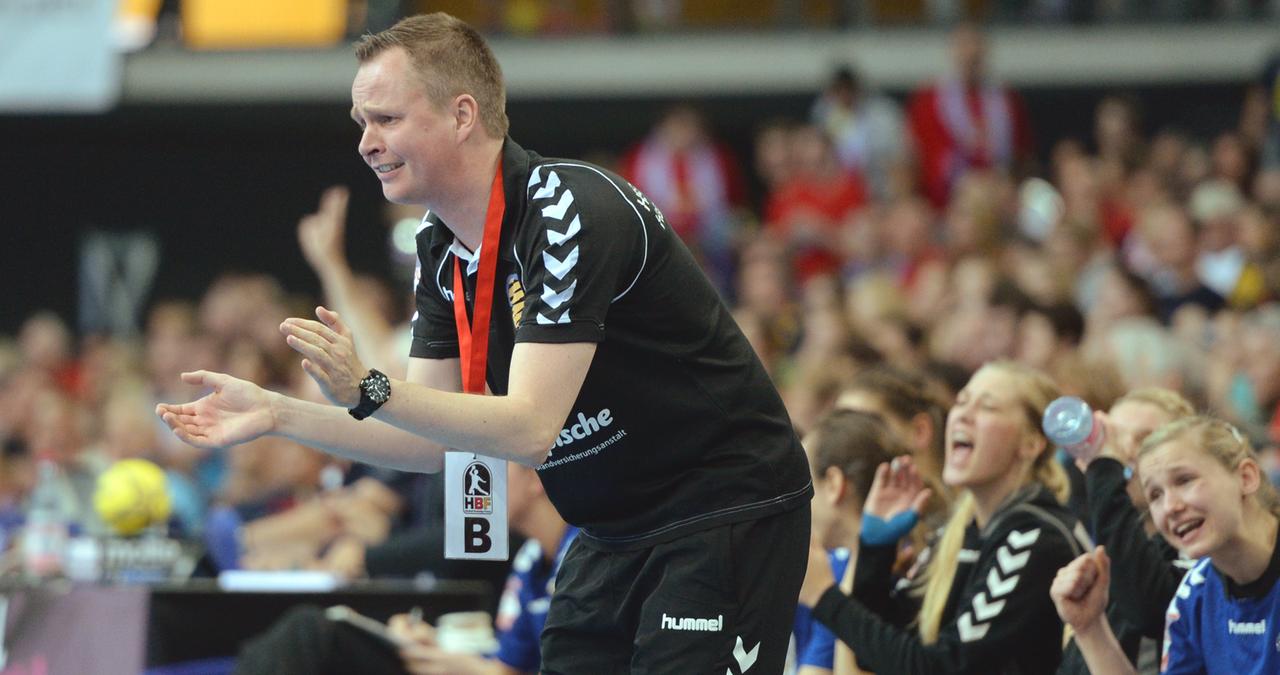 Der ehemalige Blomberger-Handball-Trainer Andre Fuhr an der Seitenlinie