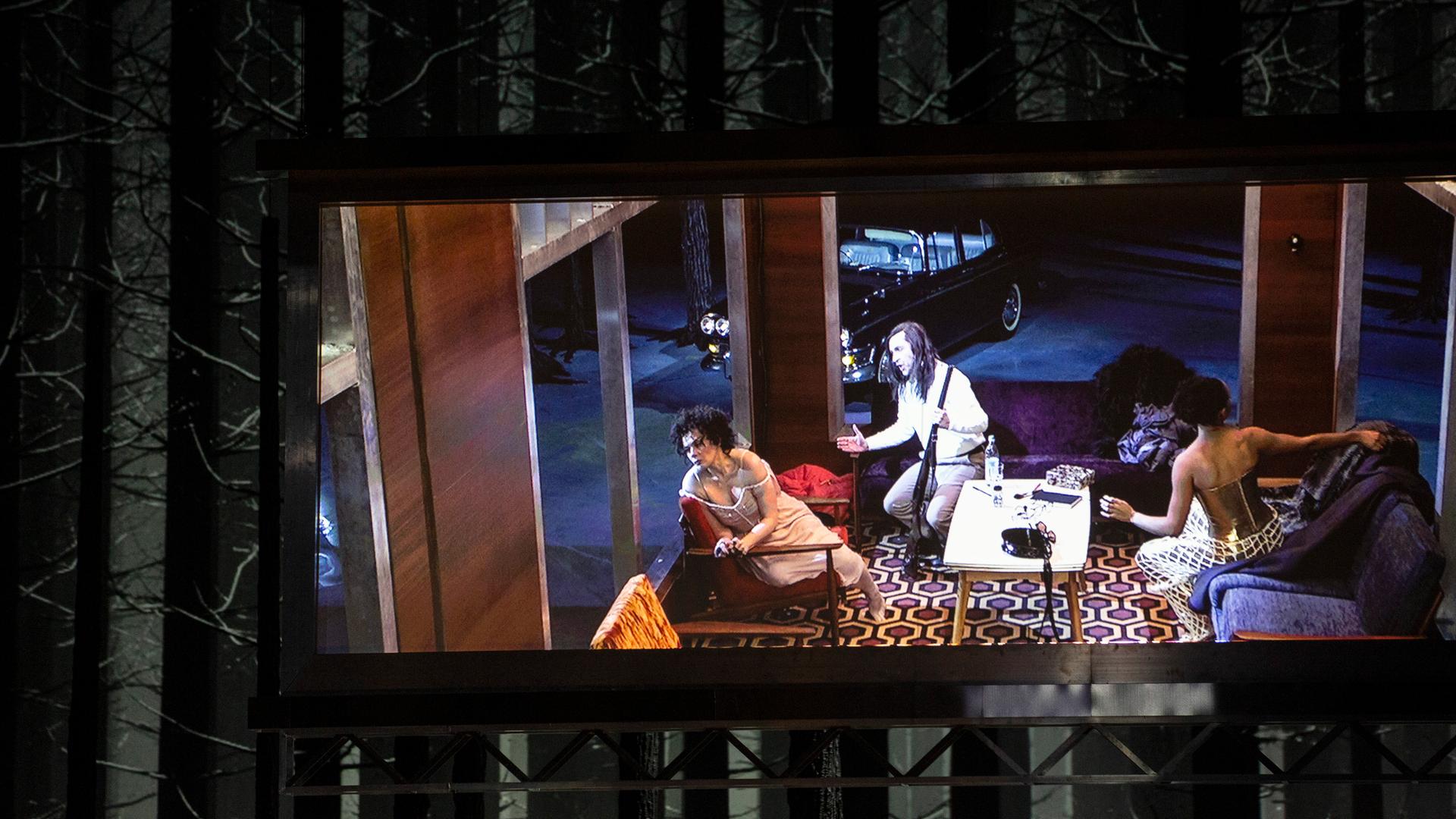 Szene aus der Barockoper "Dido und Aeneas" an der Staatsoper München. Szene aus der Barockoper "Dido und Aeneas" an der Staatsoper München.
