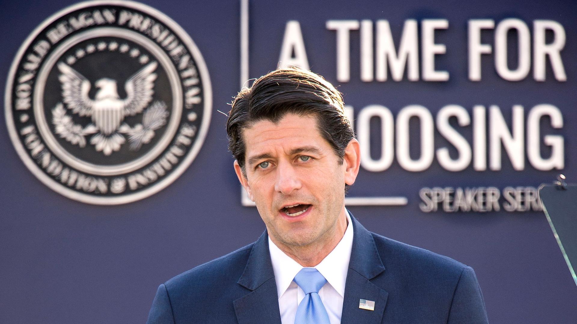 Der Republikaner Paul Ryan, früher Vorsitzender des US-Repräsentantenhauses, bei einer Rede Der Republikaner Paul Ryan, früher Vorsitzender des US-Repräsentantenhauses, bei einer Rede