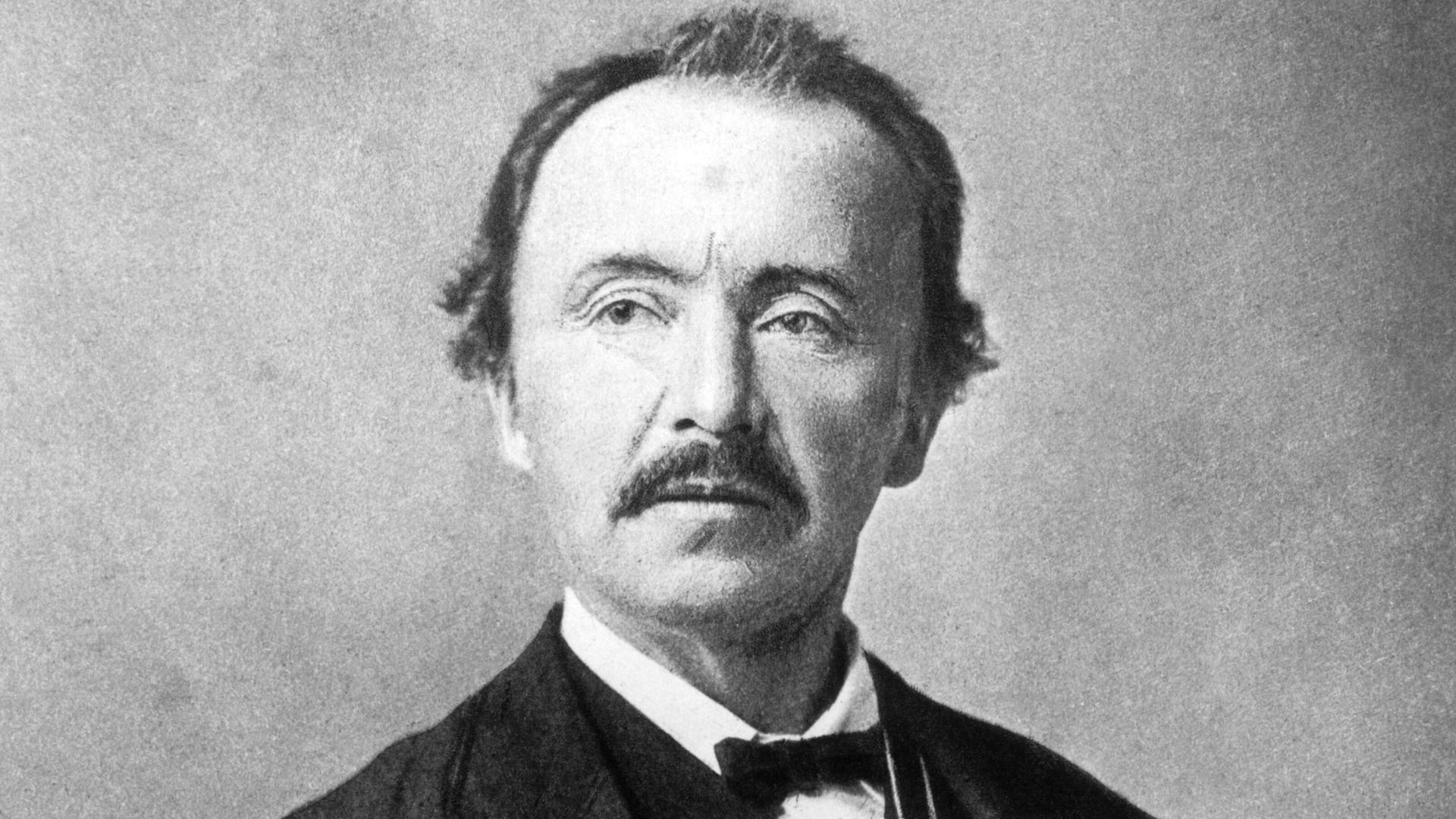 Heinrich Schliemann im Jahr 1880 Heinrich Schliemann im Jahr 1880