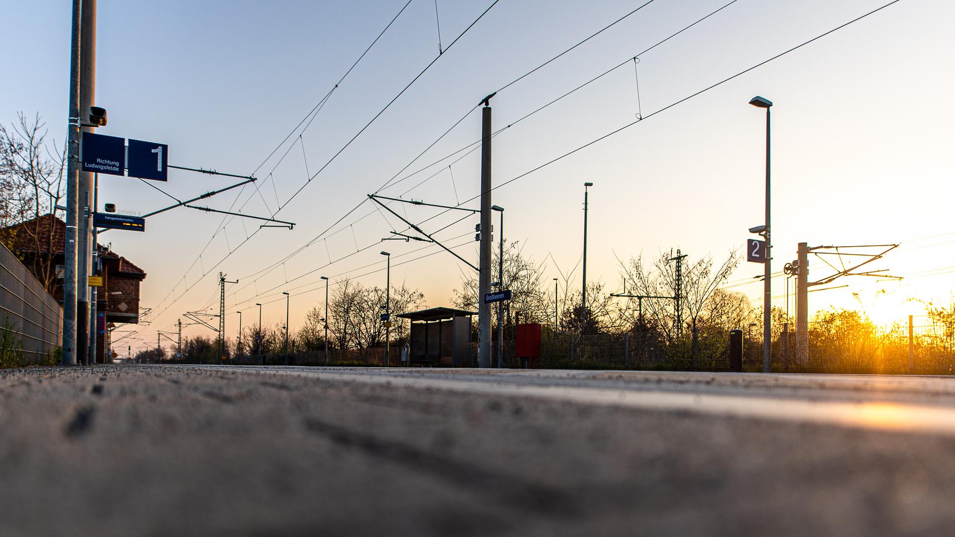 Tarifstreit - Bahn Und EVG Wollen Verhandlungen Fortsetzen