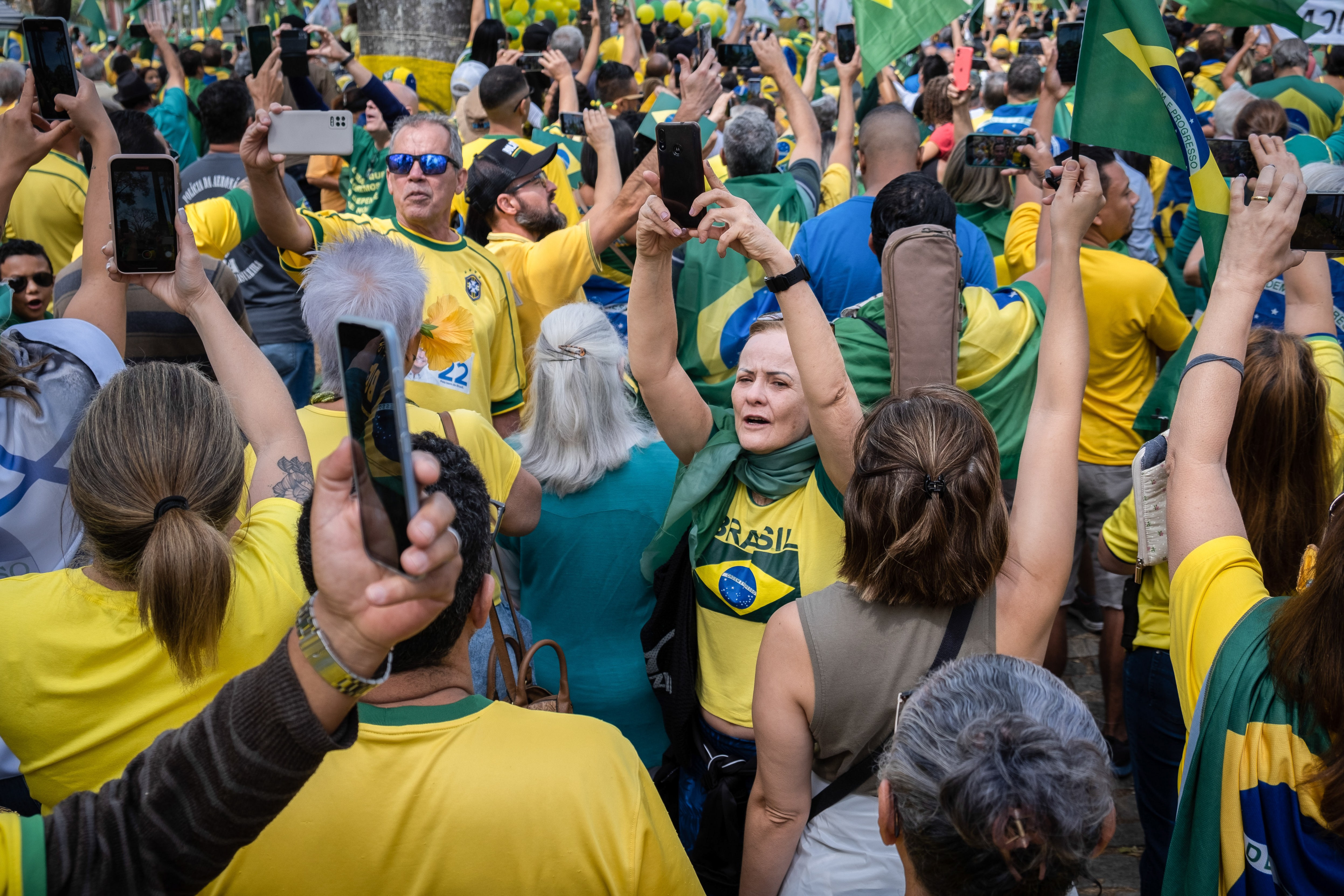 Brasilien Bolsonaro nutzt Desinformation als Wahlstrategie