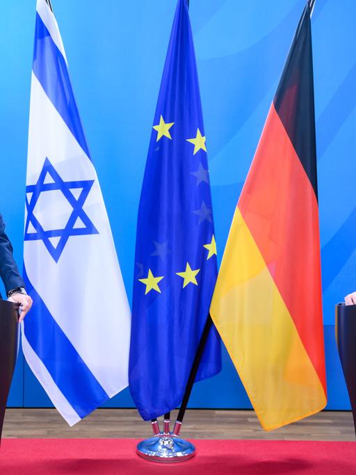 Bundesaußenministerin Annalena Baerbock auf einer Pressekonferenz mit dem israelischen Außenminister Eli Cohen