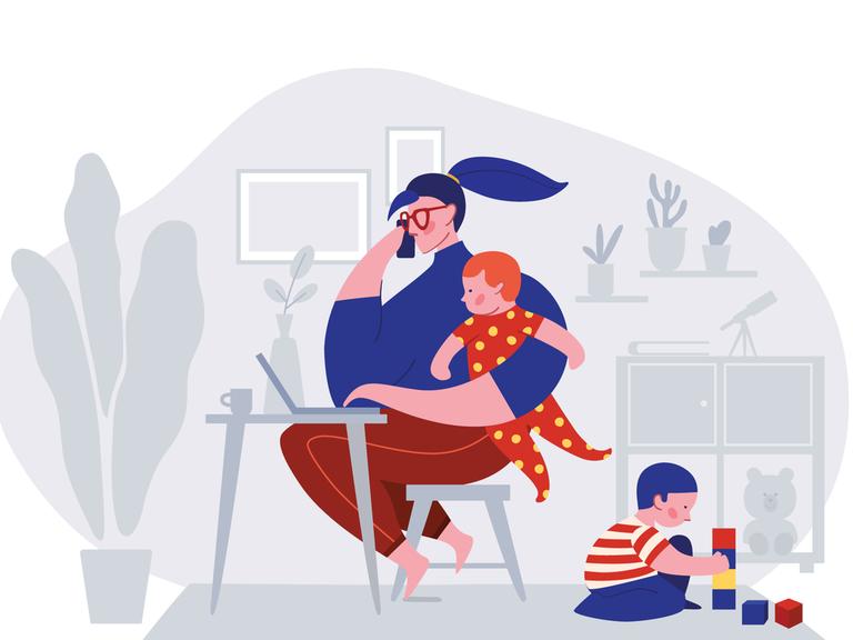 Illustration einer Frau, die an einem Tisch vor einem Laptop sitzt. In der einen Hand das Telefon, im anderen Arm ein kleines Kind. Ein weiteres Kind spielt auf dem Fußboden.