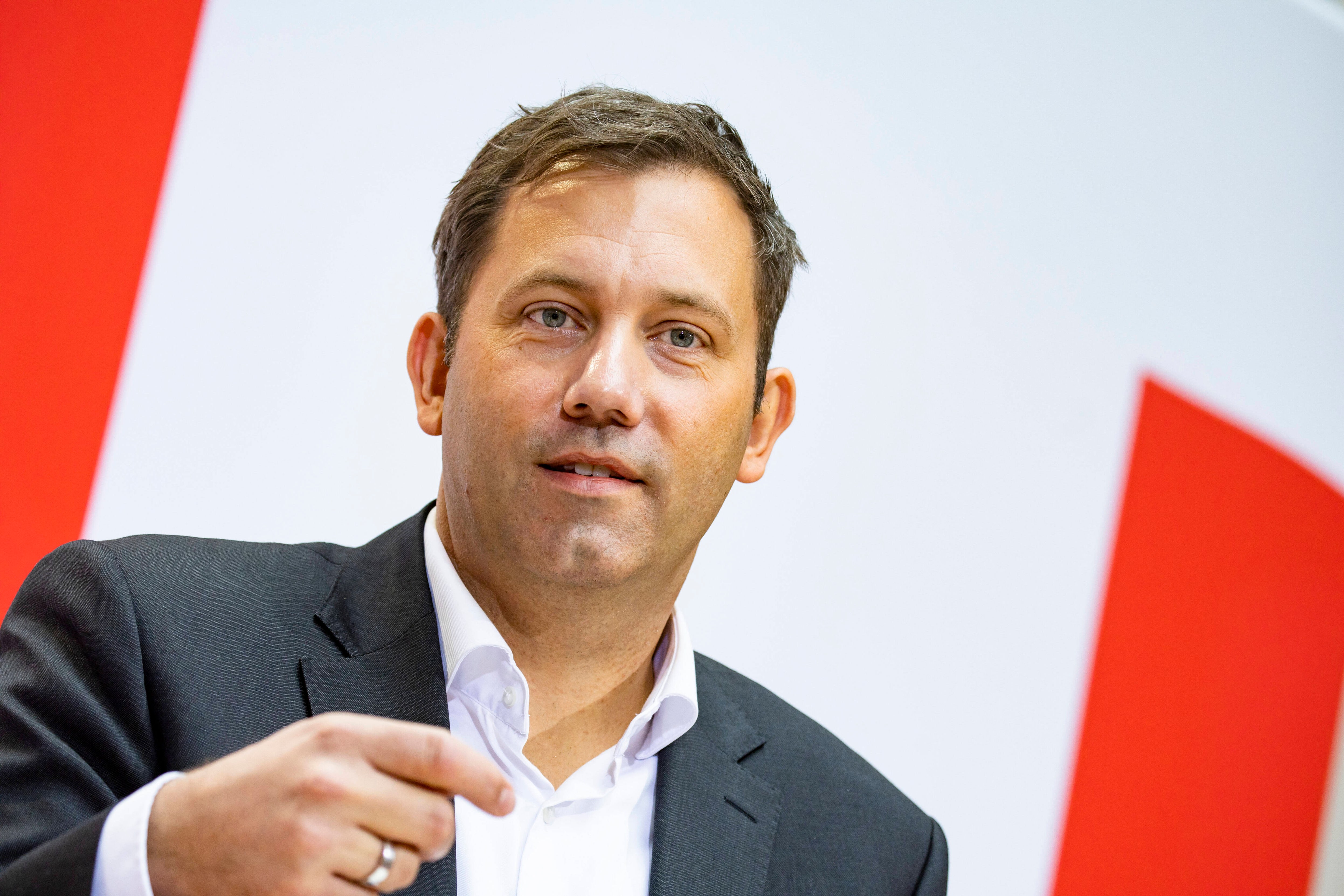 Medienbericht - SPD will ihre Außenpolitik neu ausrichten - Positionspapier erarbeitet