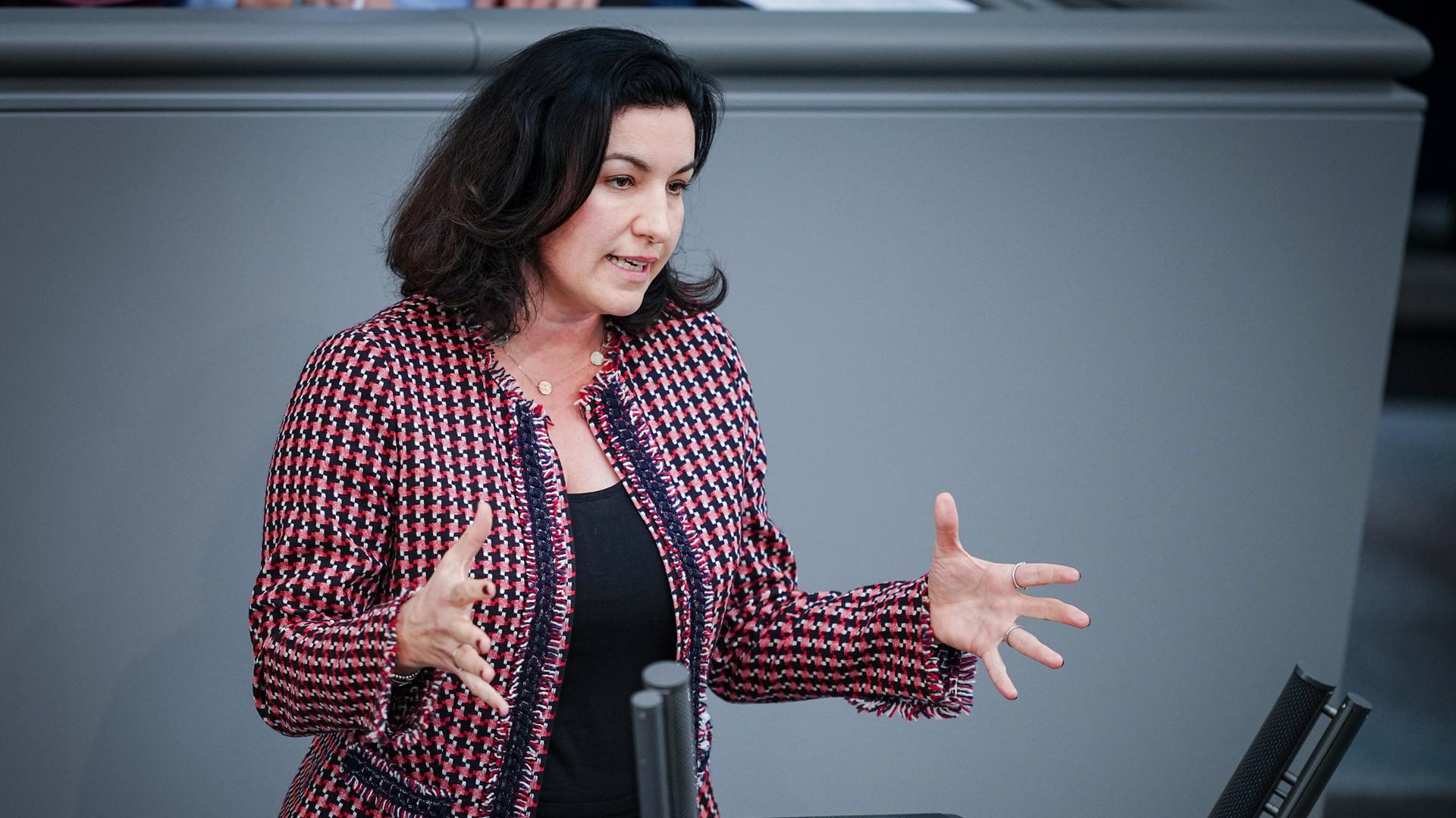 Dorothee Bär (CSU), spricht im Bundestag Dorothee Bär (CSU), spricht im Bundestag