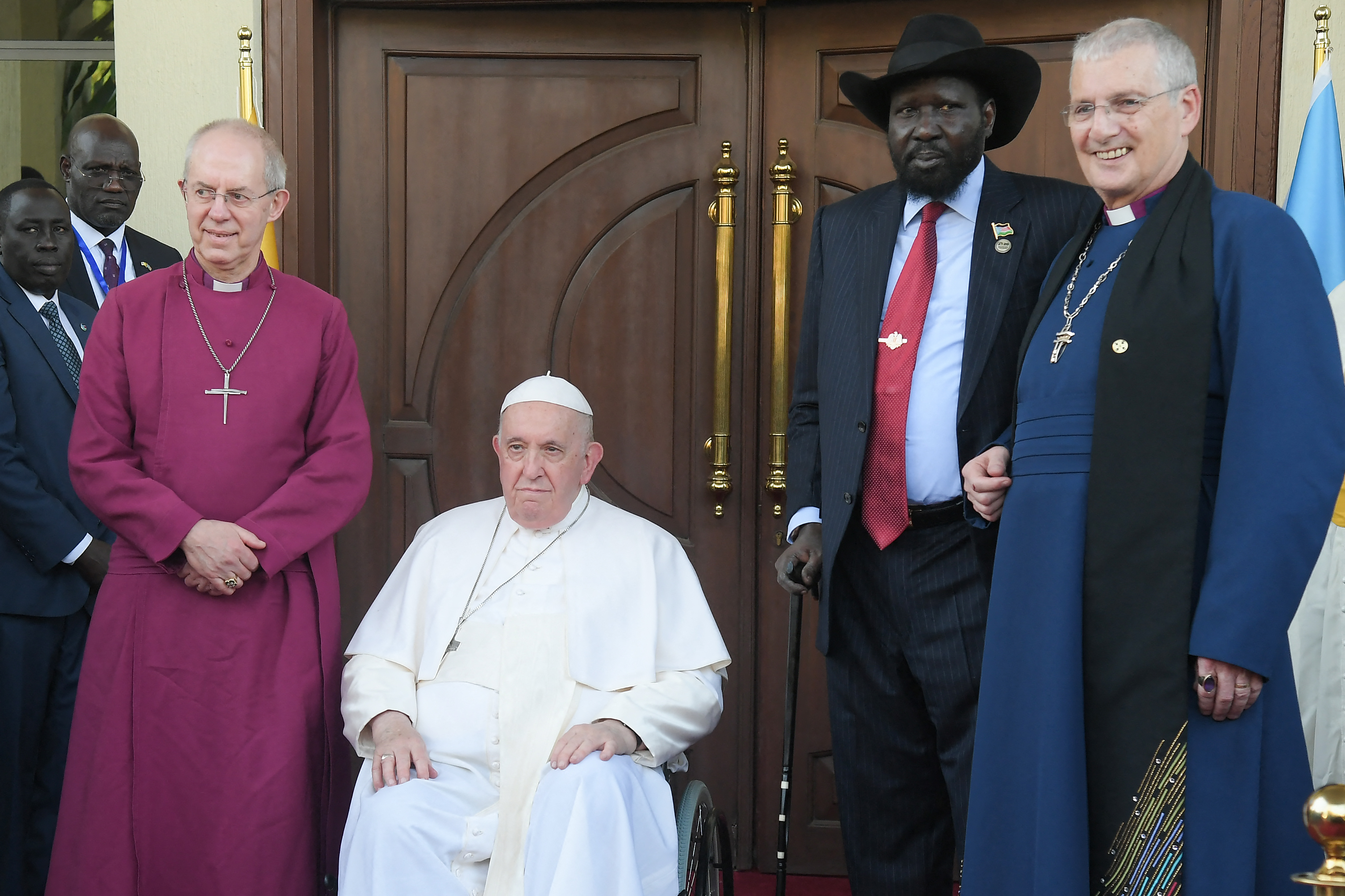 Afrika-Reise - Papst Franziskus zu Besuch in Südsudan eingetroffen - Massaker an Zivilisten wegen Streit um Vieh