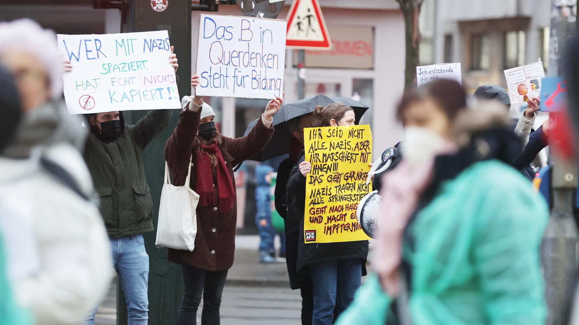 Proteste - Wenn Aus Kleinen Demos Große Schlagzeilen Werden ...