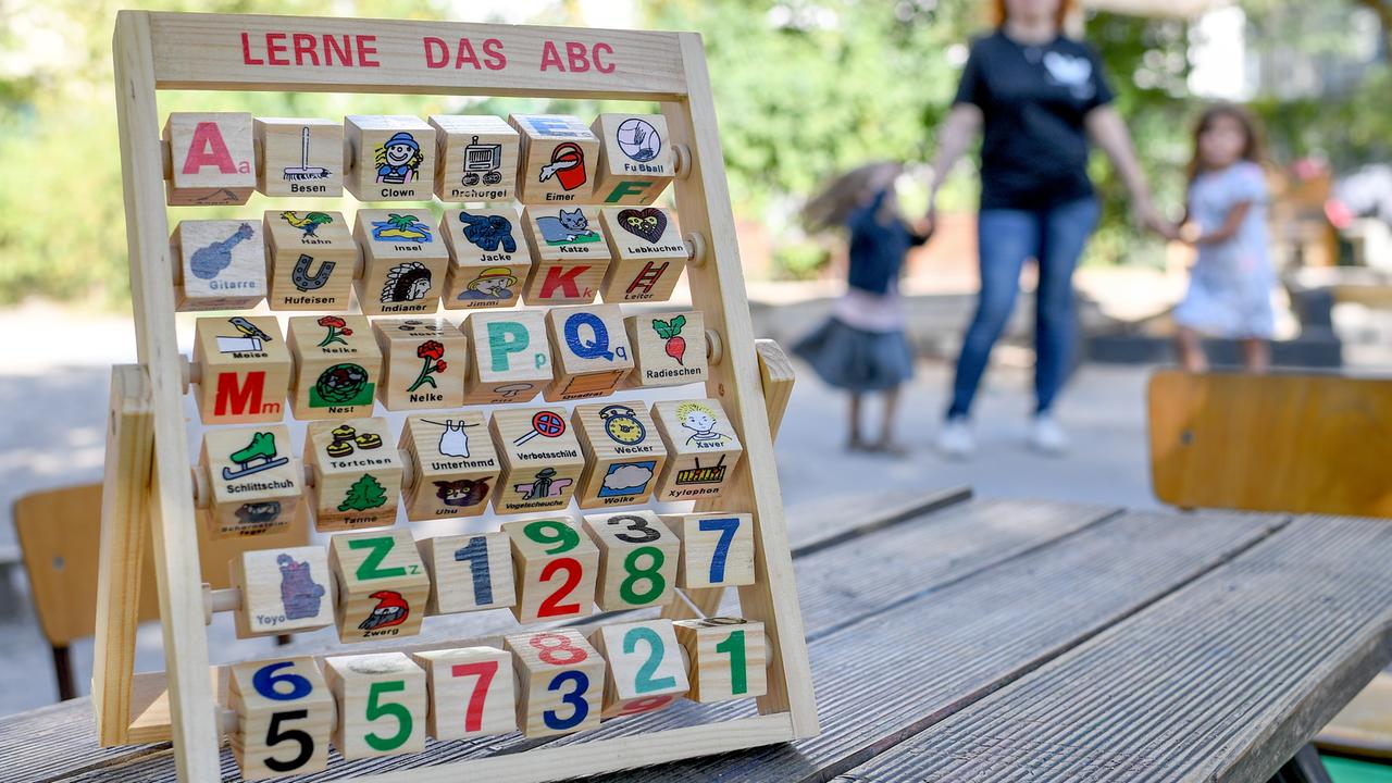 Wir Stehen Vor Dem Aus: Halberstädter Händler Schlagen Alarm Wegen Brückensperrung! - v2vfc45