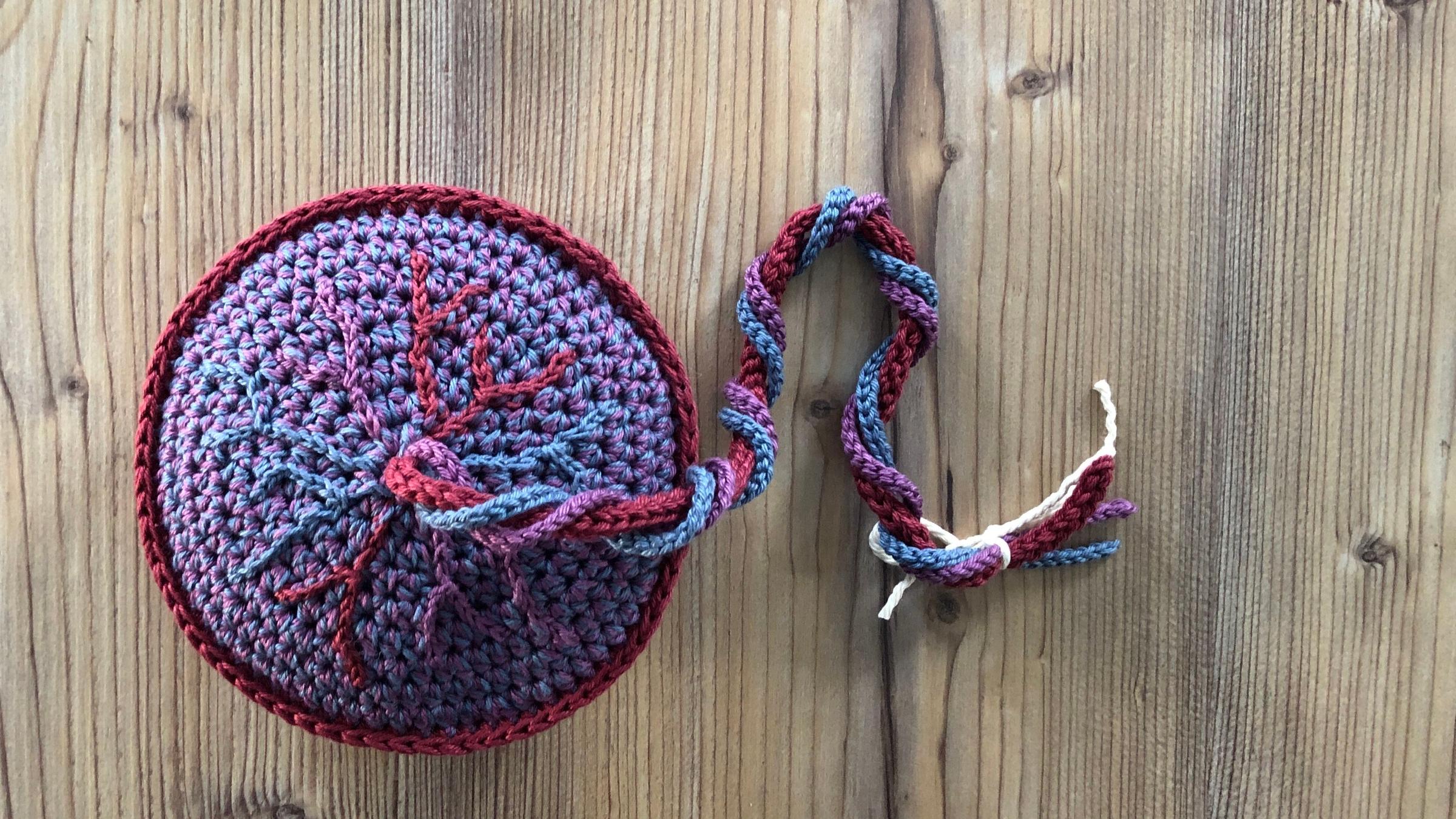 Gehäkeltes Plazenta-Modell. 