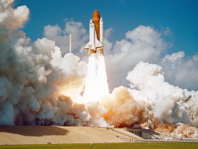 Start der Challenger Raumfähre.