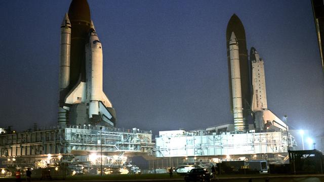 Zwei Shuttles begegnen sich auf dem Weg zur bzw. von der Startrampe – eine Folge des „Sommers des Wasserstoffs“ 1990