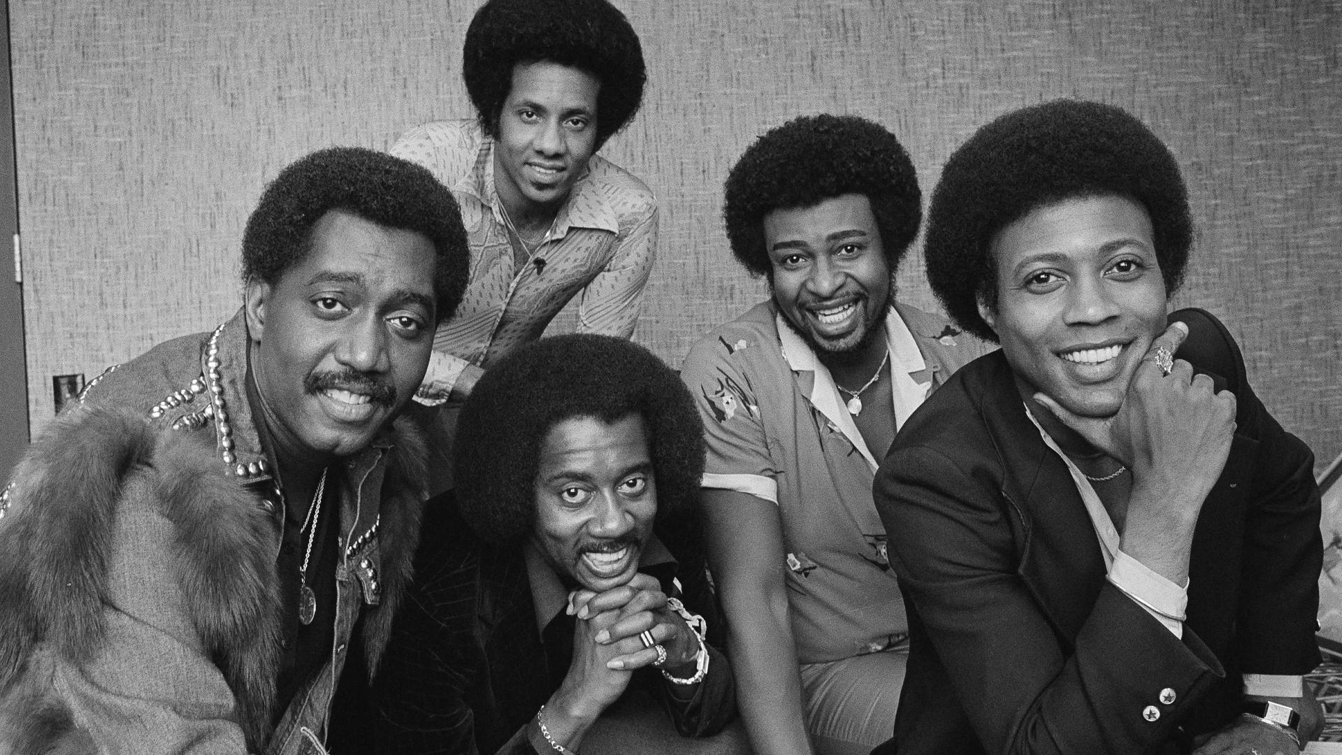 Die US-Soulband The Temptation: Im Bild zu sehen sind die Bandmitglieder Otis Williams, Melvin Franklin, Glenn Beonard, Richard Street und Dennis Edwards. Die US-Soulband The Temptation: Im Bild zu sehen sind die Bandmitglieder Otis Williams, Melvin Franklin, Glenn Beonard, Richard Street und Dennis Edwards.