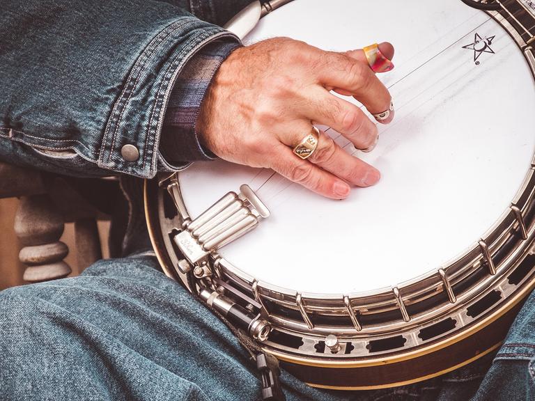 Ein Banjospieler