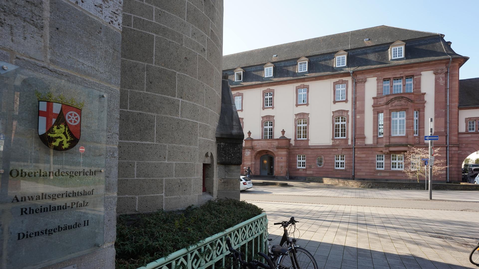 Das Oberlandesgericht in Koblenz. Das Oberlandesgericht in Koblenz.